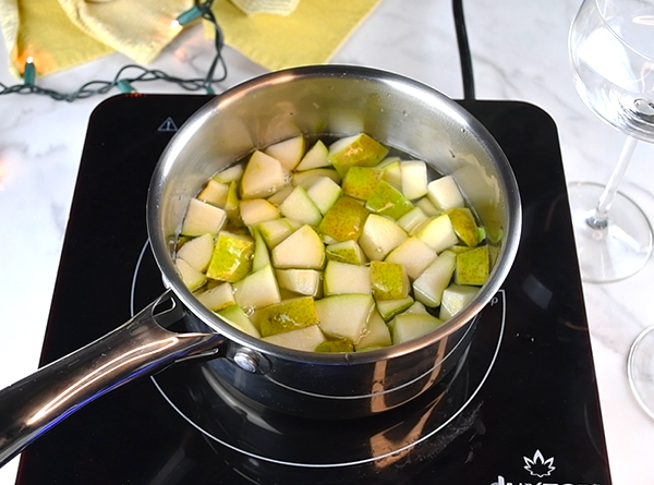 Spiced Pear Mocktail - Step 1